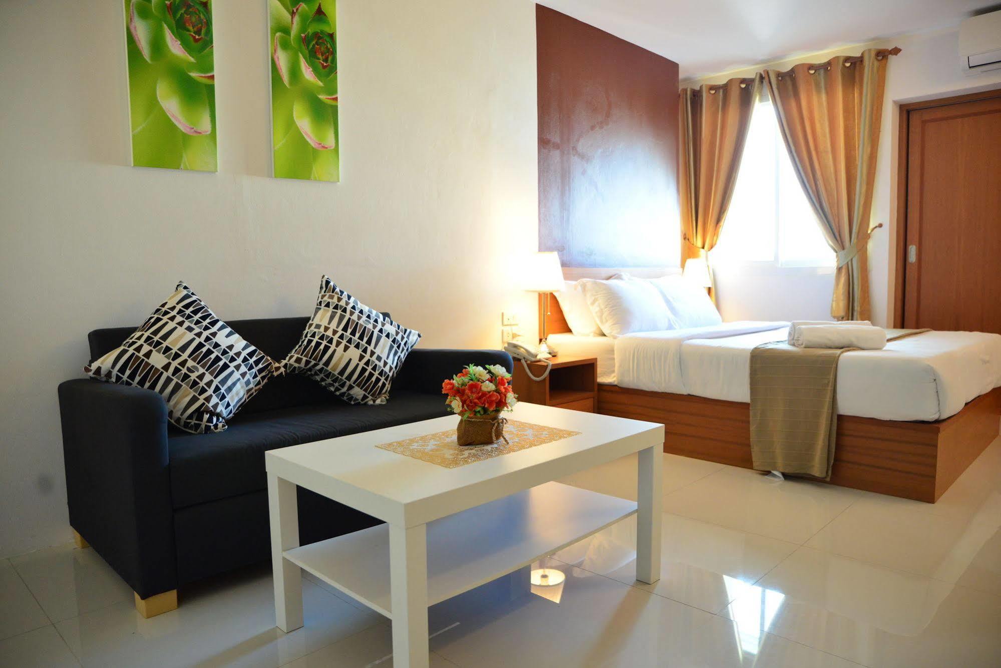 Nrv Place Apart Hotel Bangkok Esterno foto